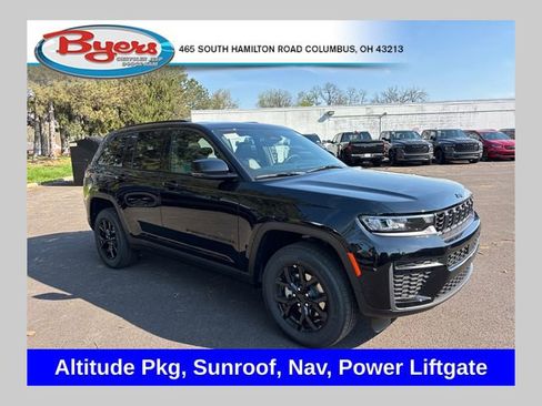 New 2026 Jeep Grand Cherokee Altitude AWD/4WD image 1