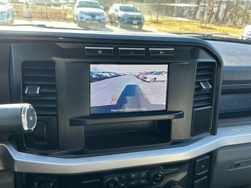 Used 2024 Ford F350 XL image 27