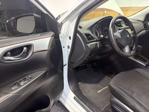 Used 2019 Nissan Sentra S FWD image 15