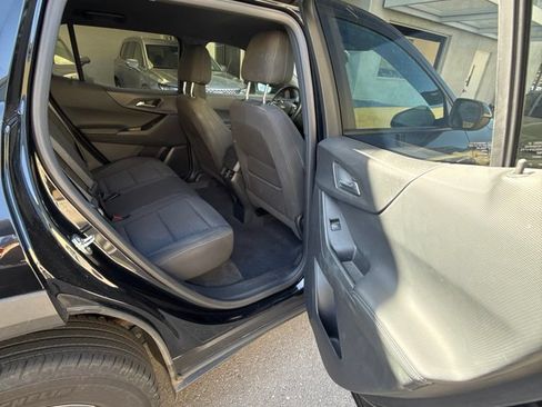 Used 2025 Chevrolet Equinox LT AWD/4WD image 18