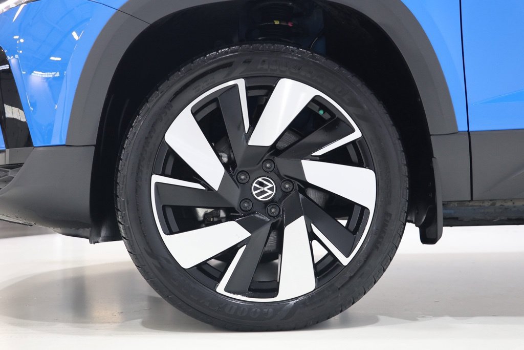 Used 2024 Volkswagen Taos SEL AWD/4WD image 21