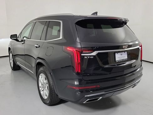 Used 2024 Cadillac XT6 Luxury FWD image 4