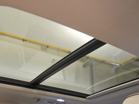 Used 2021 GMC Yukon Denali w/ Denali Ultimate Package image 35