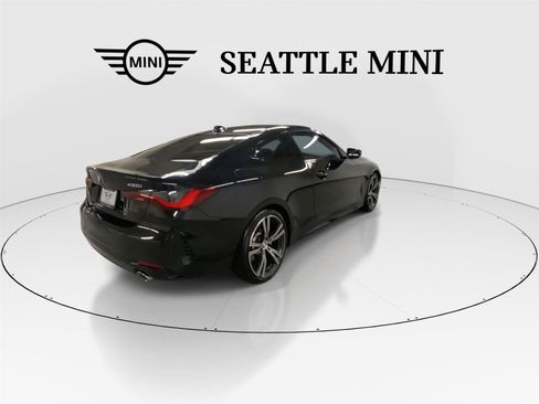 Used 2021 BMW 430i Coupe w/ Convenience Package RWD image 11