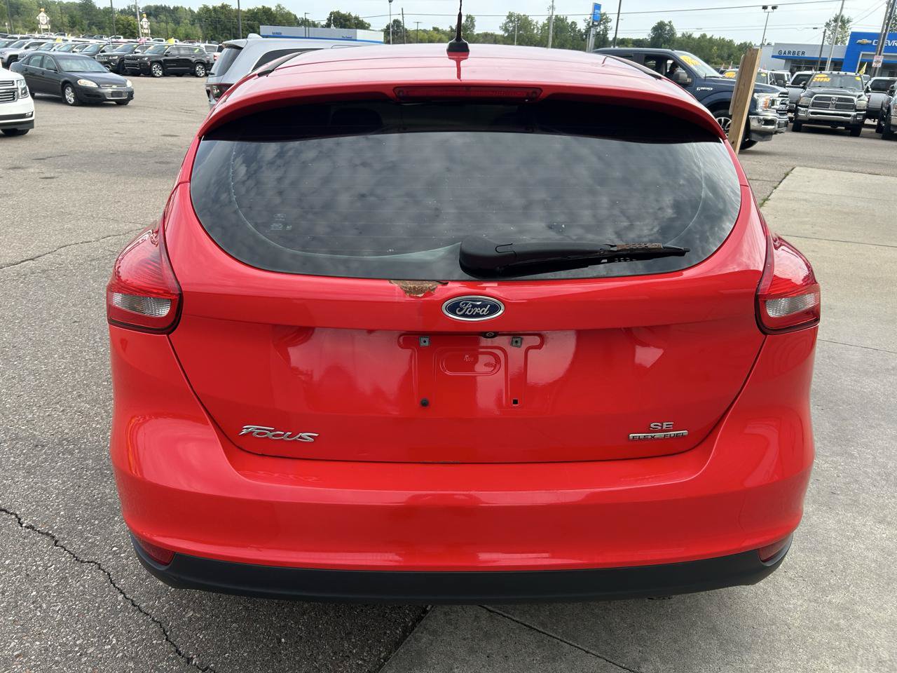 Used 2015 Ford Focus SE w/ Equipment Group 201A FWD image 6
