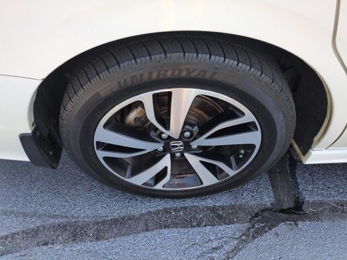 Used 2019 Honda Odyssey Elite image 9