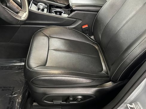 Used 2023 Jeep Grand Cherokee 4WD 4xe w/ Luxury Tech Group II image 13