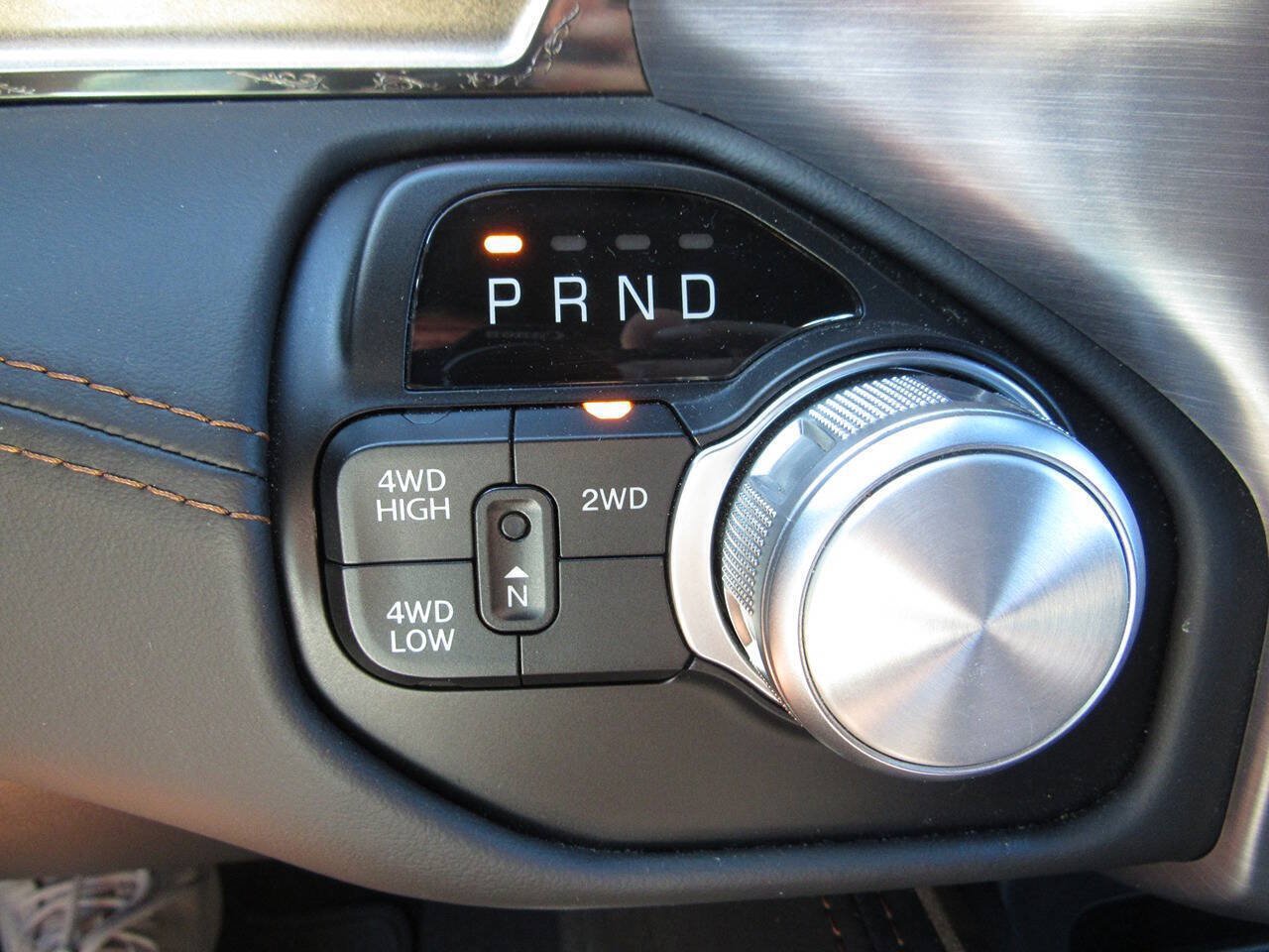 Used 2020 RAM 2500 Limited AWD/4WD image 40