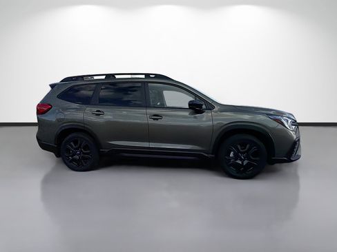 Certified 2025 Subaru Ascent Bronze Edition w/ Onyx Package image 2