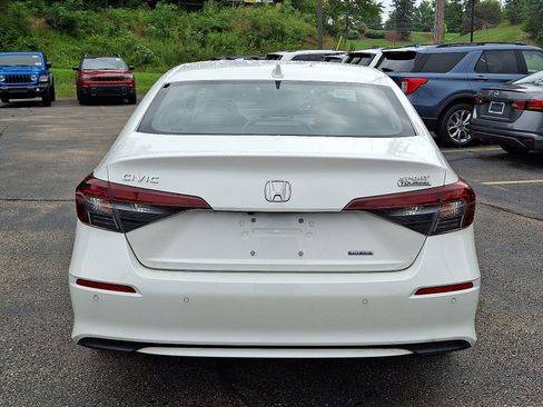 Used 2025 Honda Civic Sport image 5