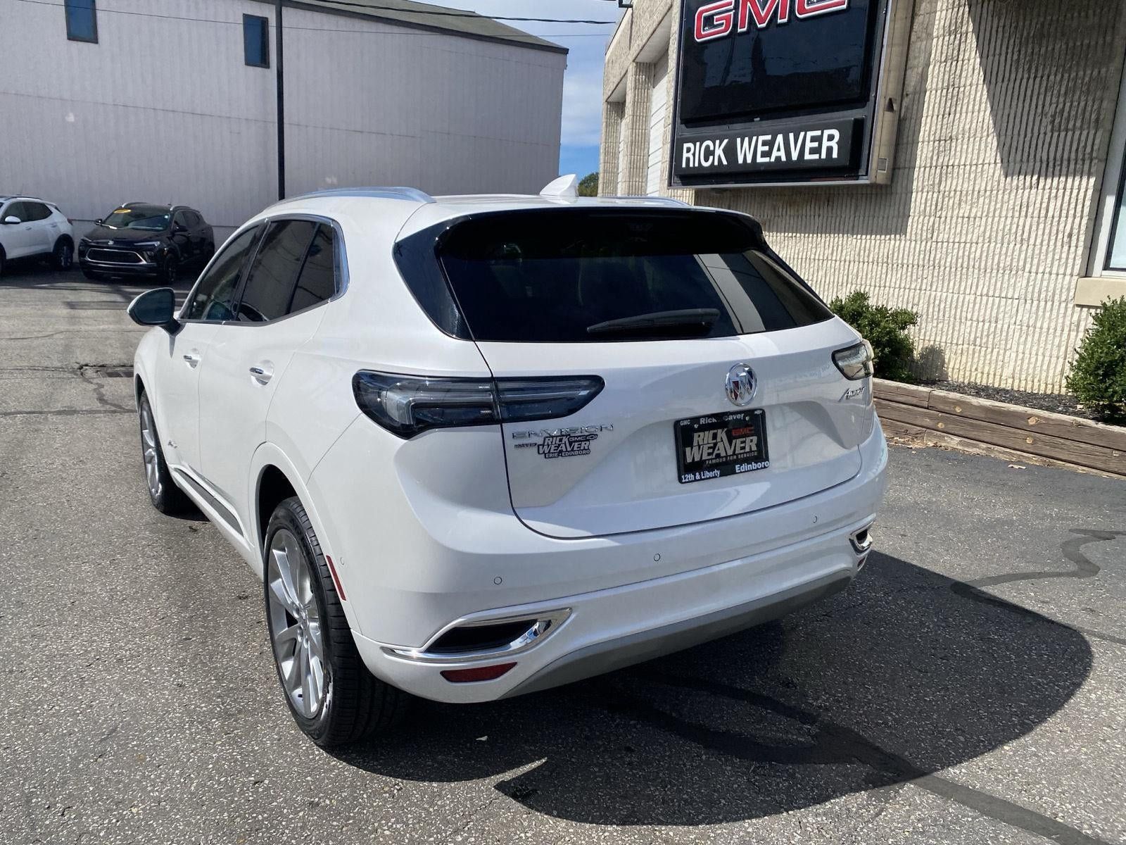 Used 2023 Buick Envision Avenir AWD/4WD image 6
