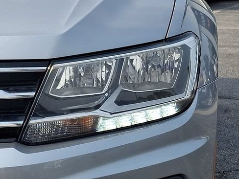 Used 2021 Volkswagen Tiguan S AWD/4WD image 9