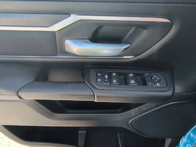 Used 2025 RAM 1500 Big Horn AWD/4WD image 25