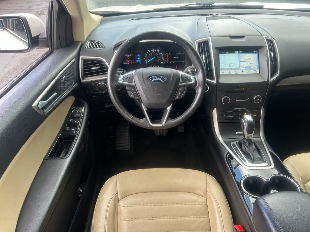 Used 2017 Ford Edge SEL w/ Equipment Group 201A AWD/4WD image 29