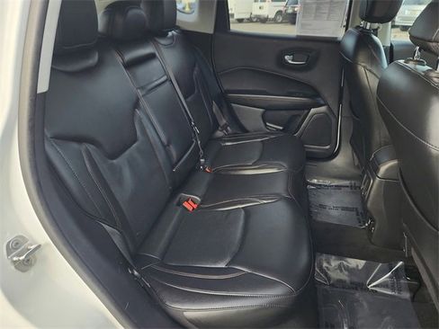 Used 2018 Jeep Compass Limited image 31