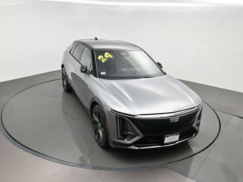 Used 2024 Cadillac Lyriq Sport w/ LPO, Floor Liner Package AWD/4WD image 37