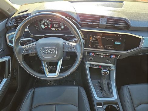 Used 2023 Audi Q3 2.0T Premium image 20