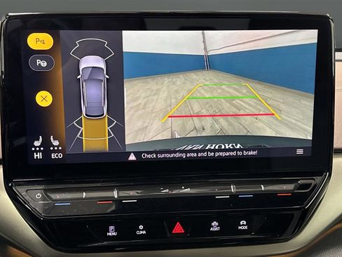 Used 2023 Volkswagen ID.4 Pro image 10