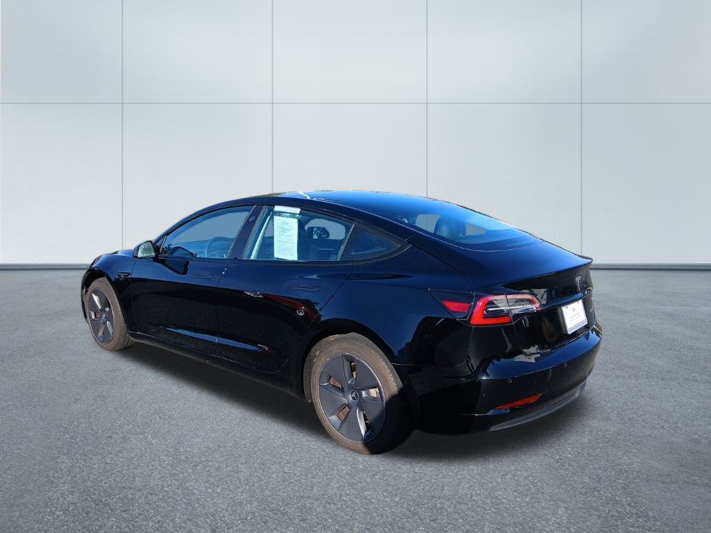 Used 2022 Tesla Model 3 Long Range AWD/4WD image 3