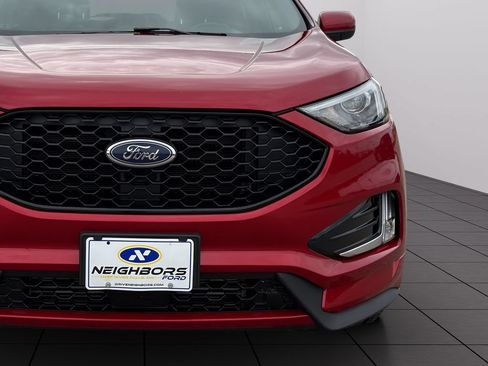 Used 2022 Ford Edge ST-Line w/ Class II Trailer Tow Package AWD/4WD image 10