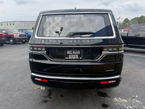 Used 2024 Jeep Grand Wagoneer Series III w/ Rear Seat Video Group 1 image 6