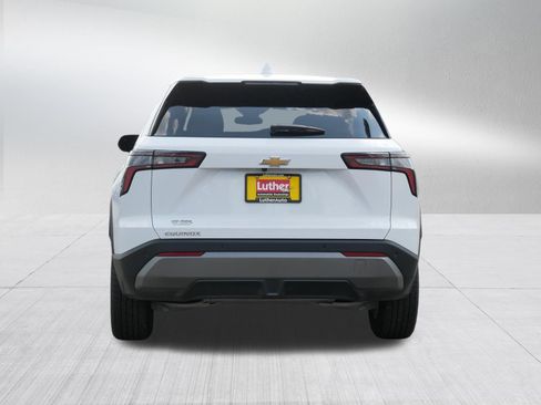 Used 2025 Chevrolet Equinox LT FWD image 6