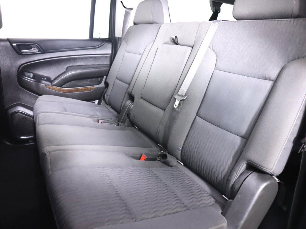 Used 2019 Chevrolet Suburban LS AWD/4WD image 29