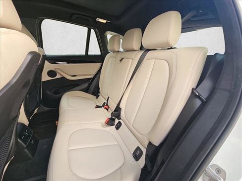Used 2021 BMW X1 sDrive28i w/ Premium Package FWD image 16