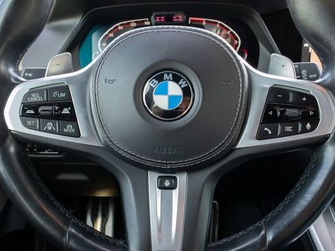 Used 2019 BMW X5 xDrive50i w/ M Sport Package image 28