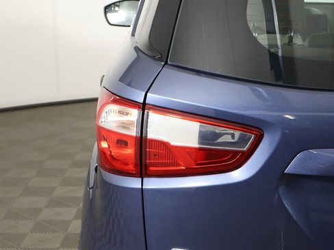 Used 2021 Ford EcoSport S image 12