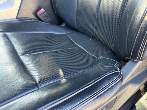 Used 2019 Ford F150 Lariat w/ Equipment Group 502A Luxury image 13