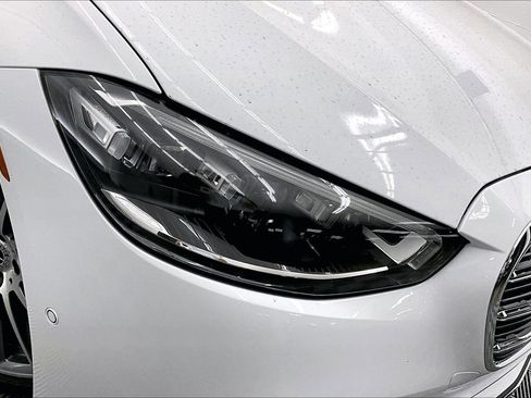 New 2026 Mercedes-Benz S 580e 4MATIC Sedan image 11