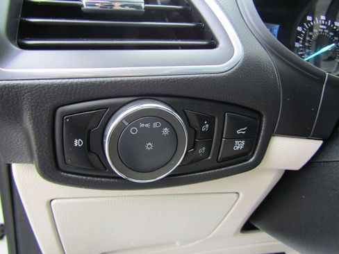 Used 2024 Ford Edge Titanium w/ Equipment Group 301A image 25