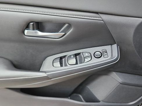 Used 2021 Nissan Sentra SV image 36