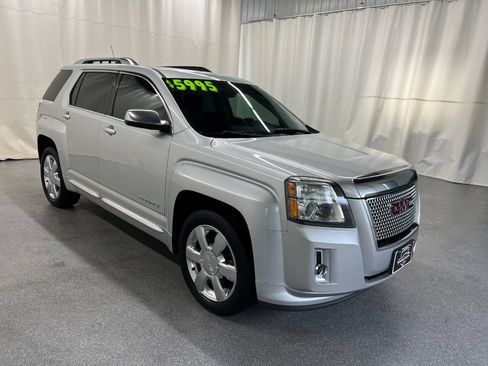 Used 2013 GMC Terrain Denali AWD/4WD image 3