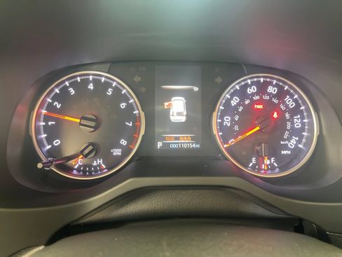 Certified 2020 Toyota RAV4 LE w/ All Weather Liner Package AWD/4WD image 17