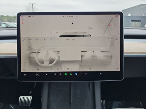 Used 2023 Tesla Model Y Long Range AWD/4WD image 29