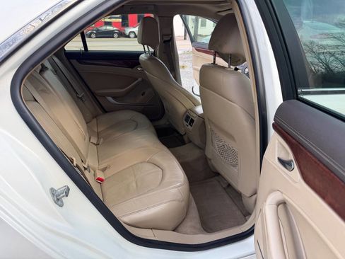 Used 2010 Cadillac CTS Premium image 15