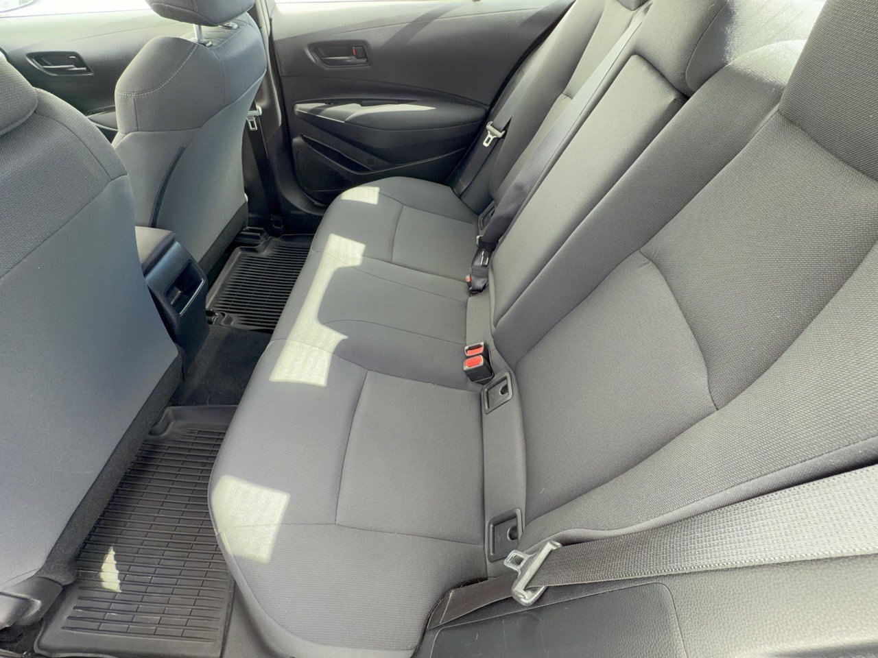 Certified 2022 Toyota Corolla LE FWD image 25
