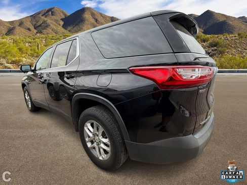 Used 2018 Chevrolet Traverse LS image 3