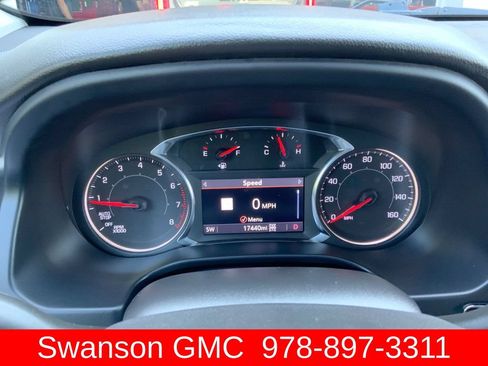 Used 2023 GMC Acadia SLT w/ Preferred Package AWD/4WD image 13