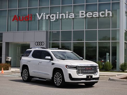 Used 2023 GMC Acadia Denali w/ Denali Technology Package FWD image 1