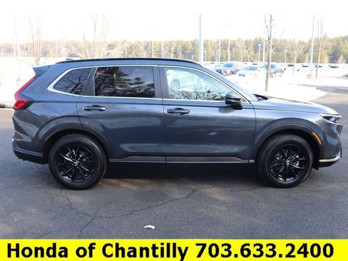 Certified 2025 Honda CR-V Sport image 8