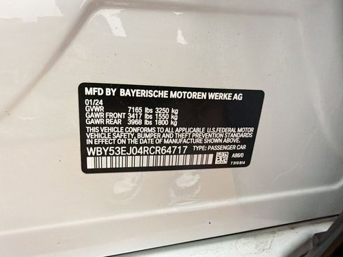 Used 2024 BMW i7 xDrive60 w/ Executive Package AWD/4WD image 19