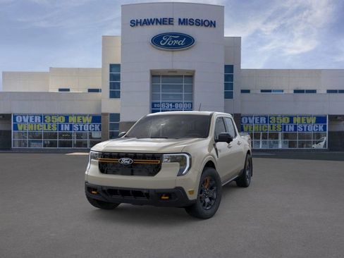 New 2025 Ford Maverick Tremor image 2