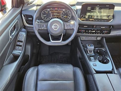 Used 2021 Nissan Rogue SL w/ Premium Package image 7