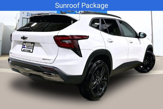 Certified 2024 Chevrolet Trax ACTIV w/ Sunroof Package FWD image 8