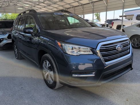 Used 2022 Subaru Ascent Premium w/ Convenience Package image 1