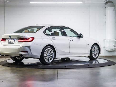 Used 2023 BMW 330e w/ Premium Package RWD image 6