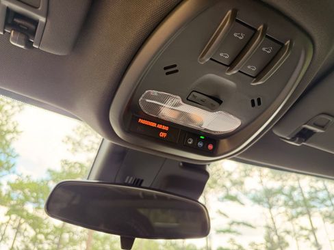 New 2026 Chevrolet Trax RS w/ Sunroof Package FWD image 24